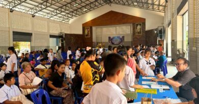 บรรยากาศการรับมอบตัวนักเรียน ม.๑ และ ม.๔ ปีการศึกษา ๒๕๖๙ บรรยากาศการรับมอบตัวนักเรียน ม.๑ และ ม.๔ ปีการศึกษา ๒๕๖๙