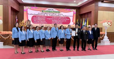 พิธีลงนามข้อตกลงความร่วมมือทางการศึกษา MOU ระหว่างโรงเรียนร้อยเอ็ดวิทยาลัยกับโรงเรียนร่วมพัฒนา พิธีลงนามข้อตกลงความร่วมมือทางการศึกษา MOU ระหว่างโรงเรียนร้อยเอ็ดวิทยาลัยกับโรงเรียนร่วมพัฒนา